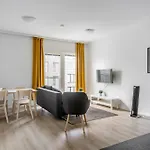 Hiisi Homes Herttuankulma * 图尔库
