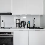 Hiisi Homes Herttuankulma Apartament *