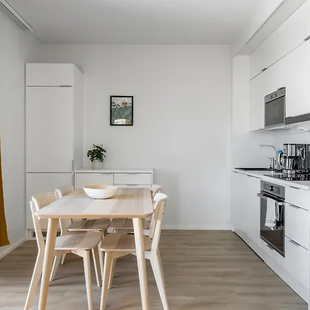 アパート Hiisi Homes Herttuankulma *